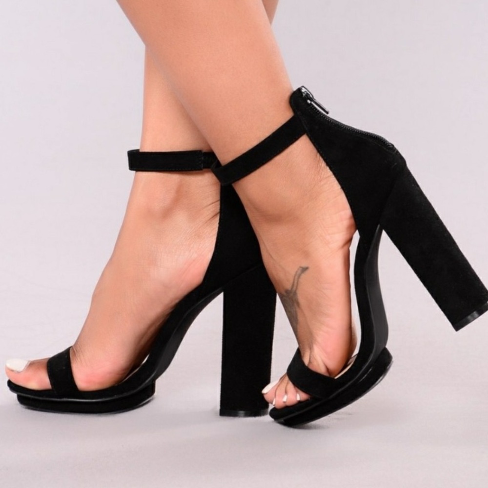 Fashion Nova Simply Chic Black Block Heel Size 10